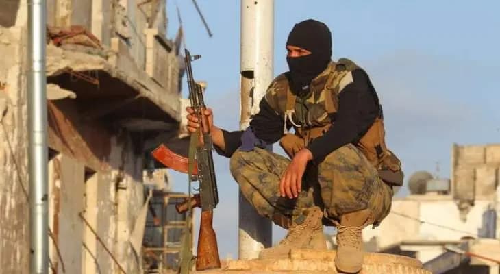 مسلحو النصرة يمنعون الأهالي في إدلب من الخروج عبر ممر أبو الضهور