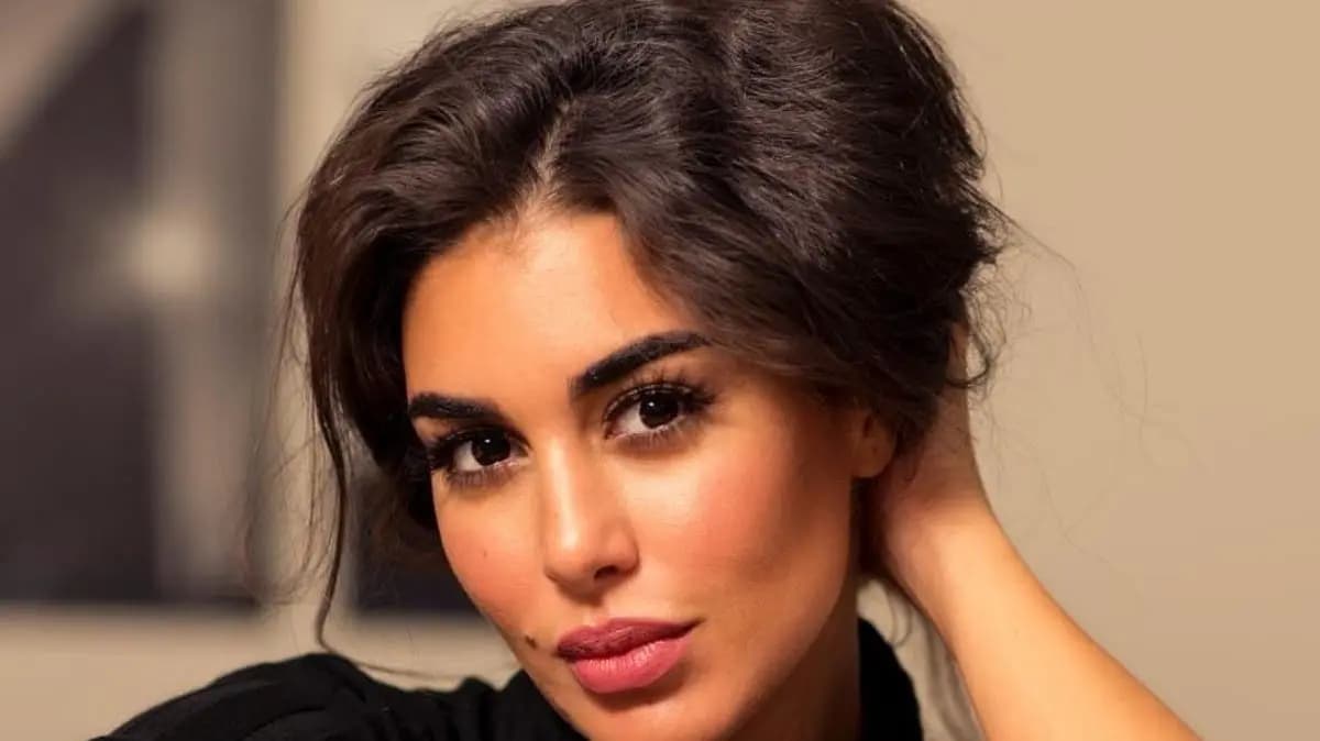 ياسمين صبري: أنا خليفة الله وافكر بارتداء الحجاب!