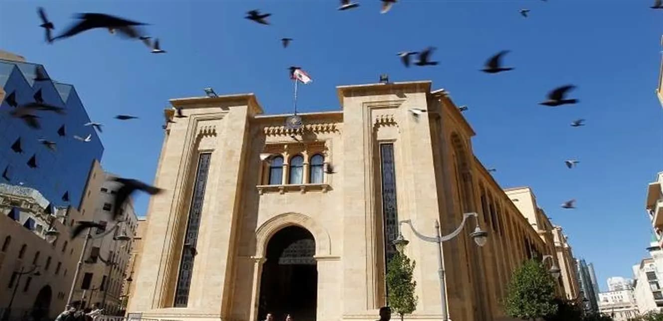 سجال حادّ بين "ميقاتي" و"سعد"!