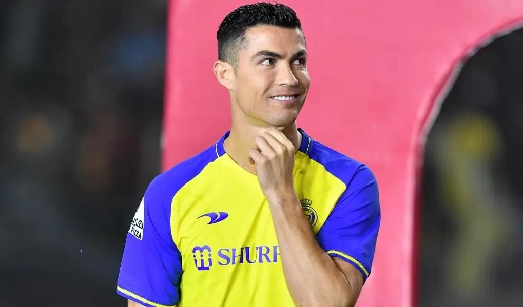 رونالدو اللاعب الأعلى أجرًا في العالم!
