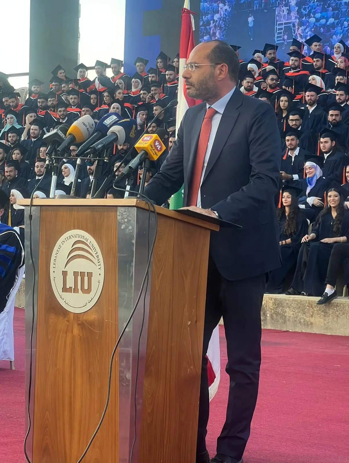 مراد: لا يمكن إعادة أموال المودعين من دون هيكلة وتنظيم القطاع المصرفي