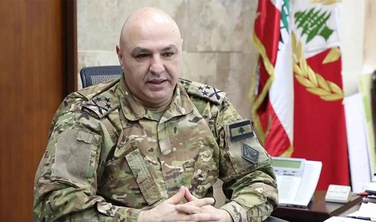 قائد الجيش: لن أسمح بانفلات الأمن في المخيمات