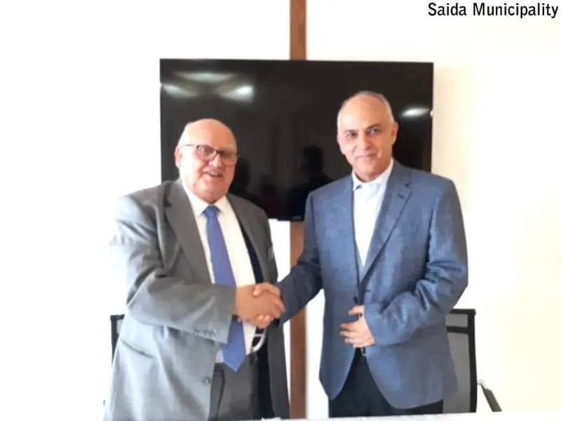 السعودي ومراد وقعا إتفاقية تعاون بين بلدية صيدا وجامعة LIU فرع صيدا لتدريب طلاب الجامعة في دوائر البلدية