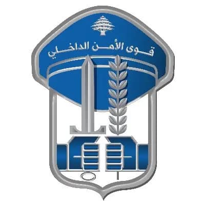 رمى نفسه في البحر.. و"الأمن" يعمم أوصافه