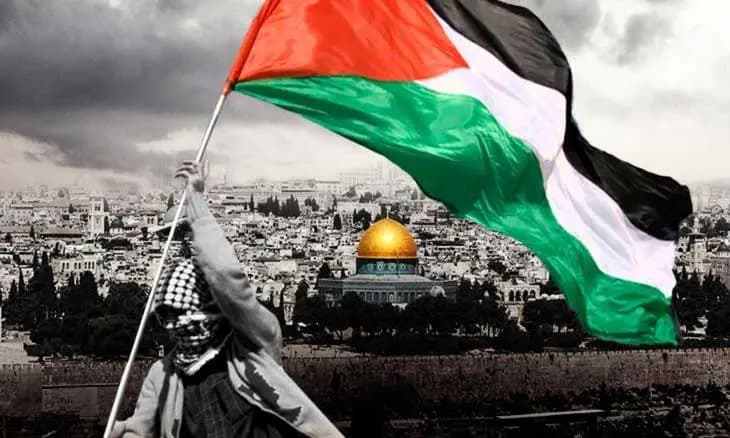 اطلاق نار احتفاء بعملية عسكرية في فلسطين المحتلة