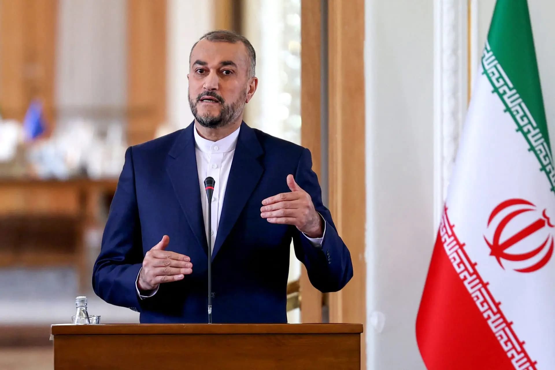 "نرفض أي تدخل خارجي ".. عبد اللهيان: العلاقات بين بيروت وطهران عريقة