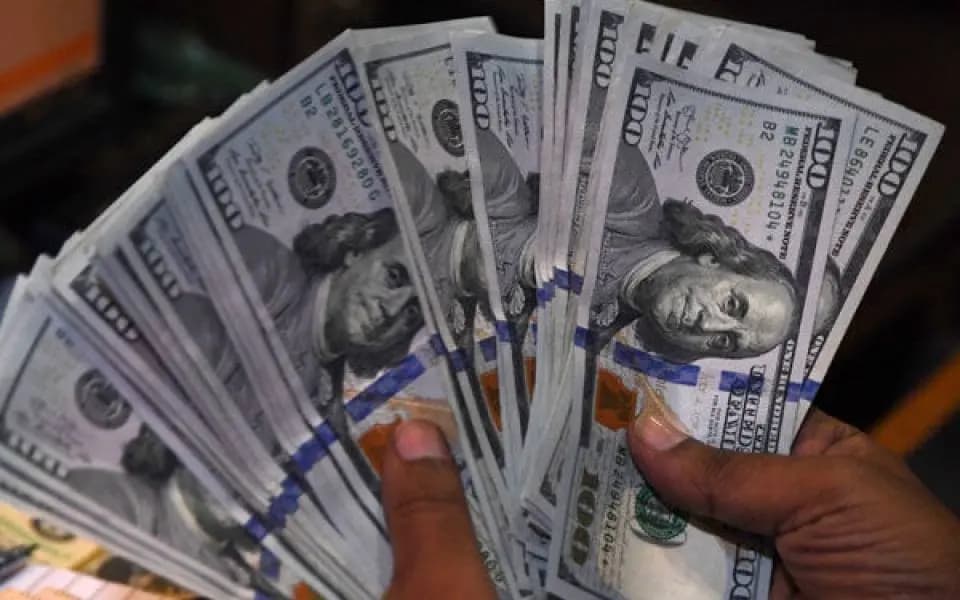 سعر صرف الدولار مساء اليوم
