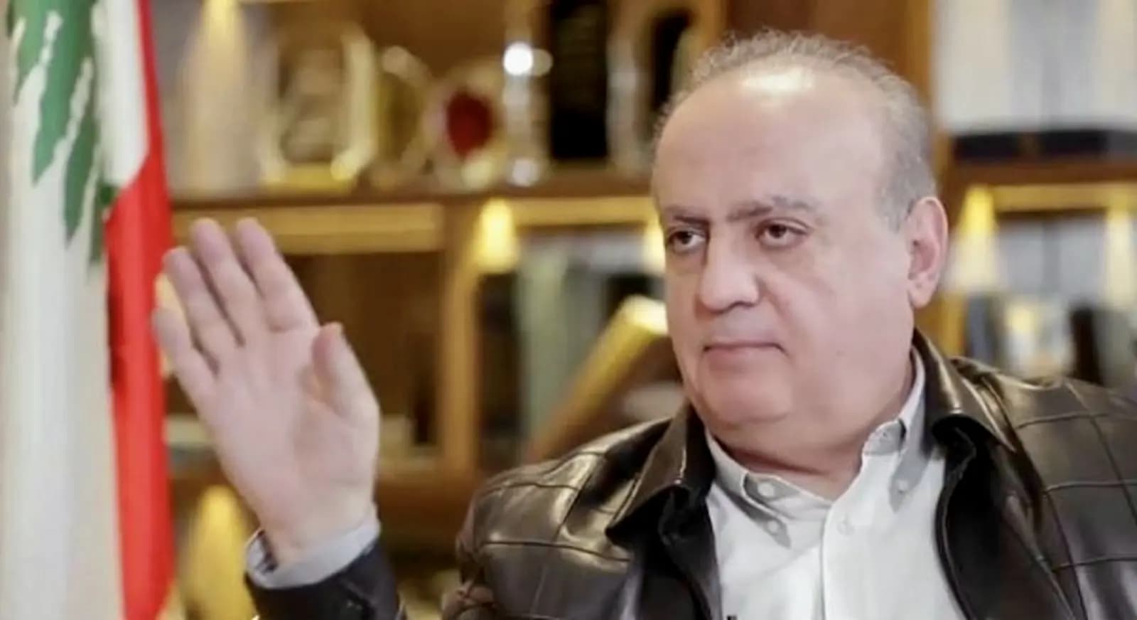 وهاب يرد على هارون: إخرس