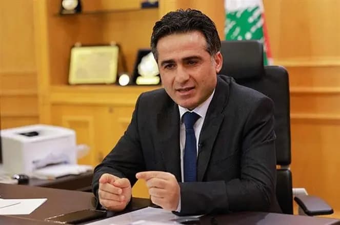 حمية: هذا هو سبب انسداد المصبات على أوتوستراد الضبية