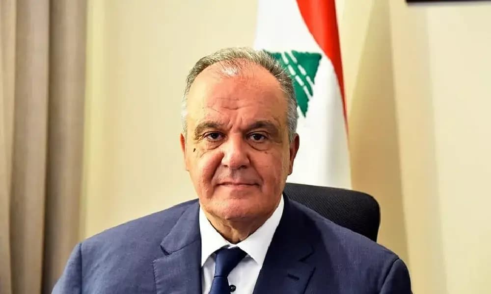 بوشكيان: لإعادة العمل بمطاري القليعات ورياق