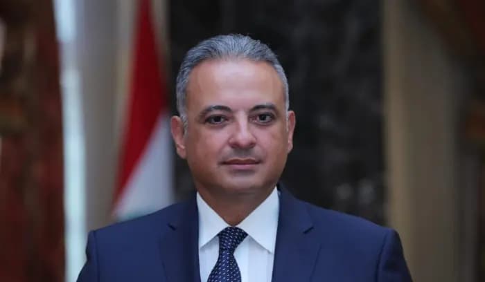 المرتضى: "يللي استحوا ماتوا"