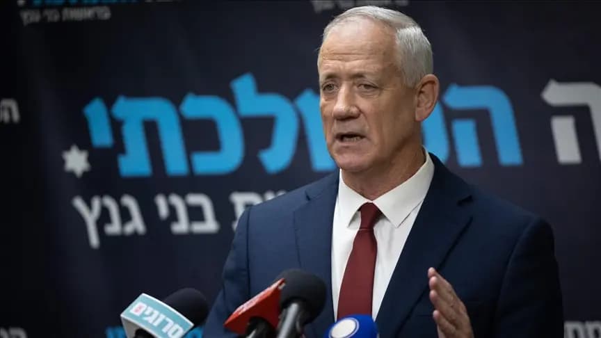 "نمرّ بأوقات صعبة".. غانتس: جنودنا يسقطون