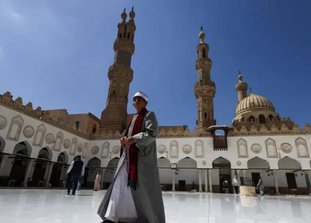أين الدّعاةُ من فتوى الحاخاماتِ بالقتلِ ومهاجمةِ شيخ الأزهر؟
