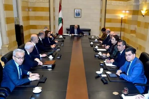 سلام يستعرض مساعي وقف إطلاق النار.. ويشدّد على الأمن والمعابر