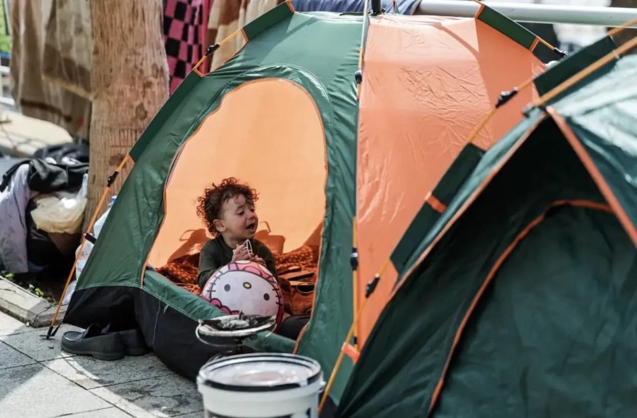 العيد في زمن الحرب… الفرح يُقاوم وذاكرة النزوح لا تغيب