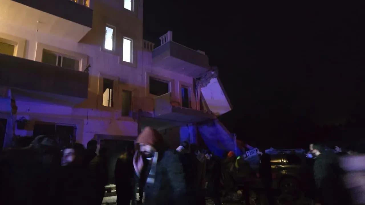 بالصورة: غـ.ـارة تستهدف بعلبك.. ماذا عن الشهـ.ـداء والجرحى؟