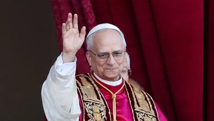 "من يحمل السـ. ـلاح فليُلقِه".. البابا لاوون الرابع عشر: اختاروا السلام