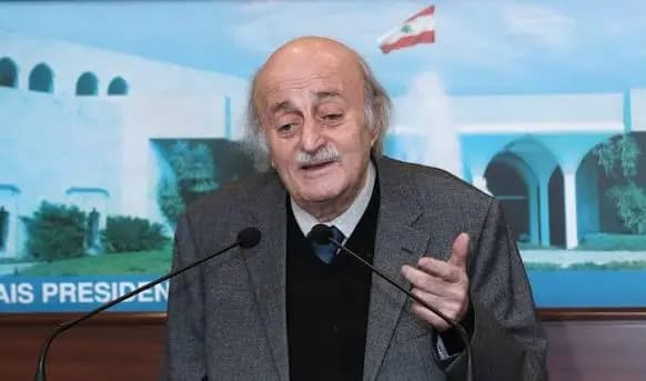 جنبلاط يدعو لمسار تفاوضي واضح.. ويحدد الخطر على لبنان