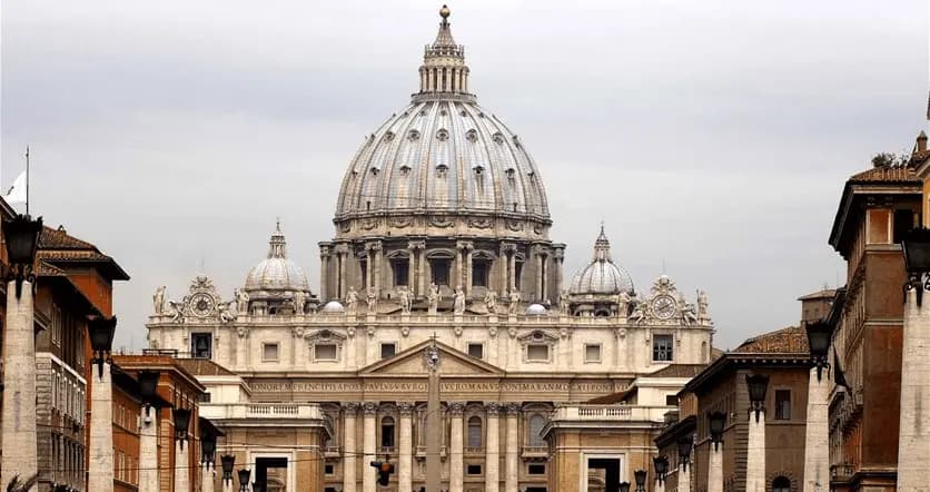 أعيدوا الحوار.. اتصال بابوي لاحتواء الحرب