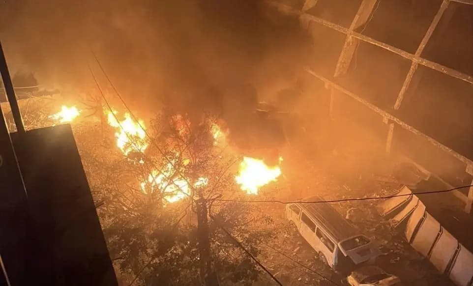 إليكم هوية المستهدف في منطقة الجناح