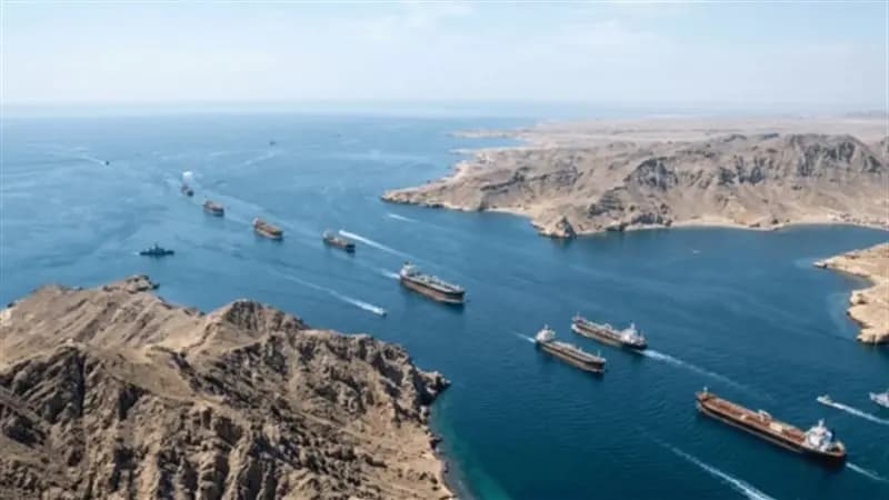 بشأن مضيق هرمز.. ماذا قال قائد البحرية الفرنسية؟