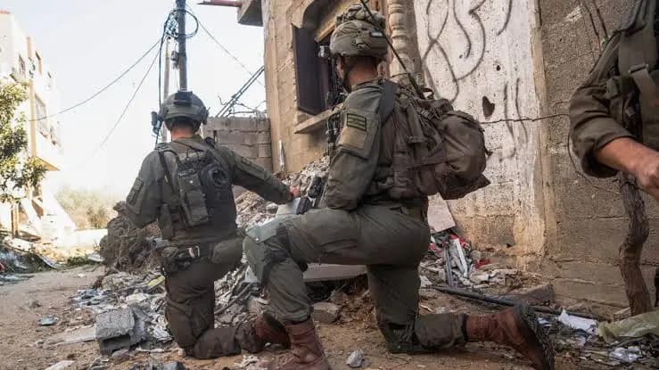 "منازل.. محال ودراجات".. الجيش الإسرائيلي ينفذ عمليات نهب في الجنوب!