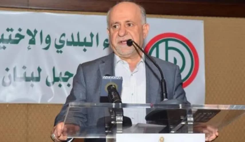 رد عنيف من قبلان على بو عاصي: جاهل في تقييم القيادات الوطنية