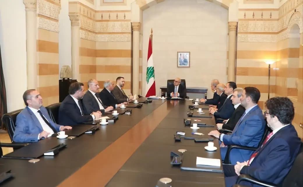 سلام يلتقي وفد "اللقاء الديمقراطي" ويبحث التطورات ووقف الحرب