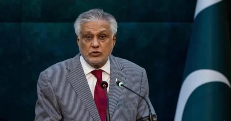 اتصال باكستاني - إيراني لدفع الحوار