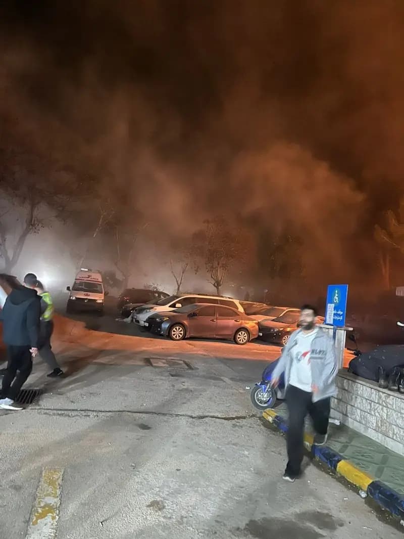 غـ.ـارات عنيفة تستهدف محيط مستشفى الشيخ راغب