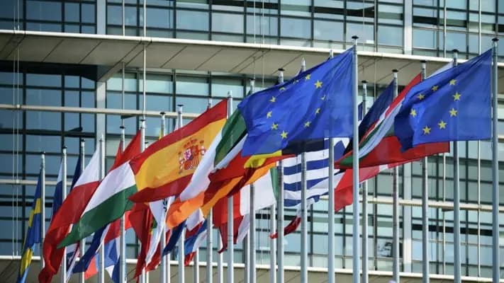 18 دولة أوروبية تدعو لخفض التصعيد ودعم سيادة لبنان