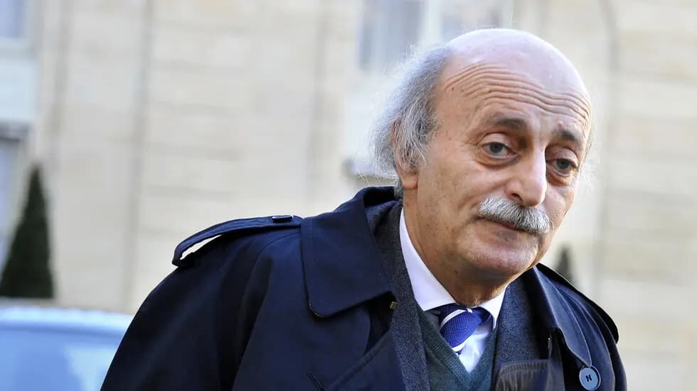 بعد لقائه بري.. جنبلاط يدعو لتثبيت وقف النار ومسار تفاوضي واضح