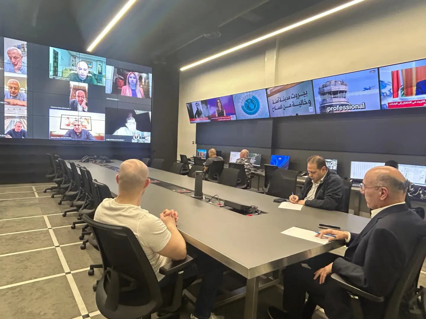 مواكبة لاتفاق وقف النـ.ـار.. الحجار يطلب رفع الجهوزية واتخاذ التدابير اللازمة