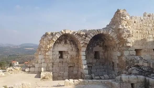 بعد استهداف قلعة أثرية.. وزارة الثقافة تتحرك