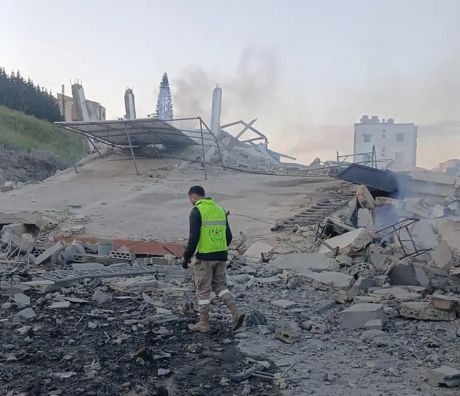 سلسلة غارات جنوبًا.. دمار وشـ.ـهداء