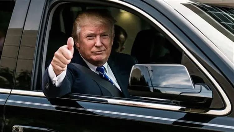 صورة لترامب تشعل الجدل مجددًا! 