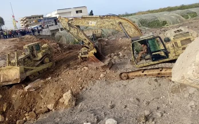 الجيش يباشر فتح جسر القاسمية