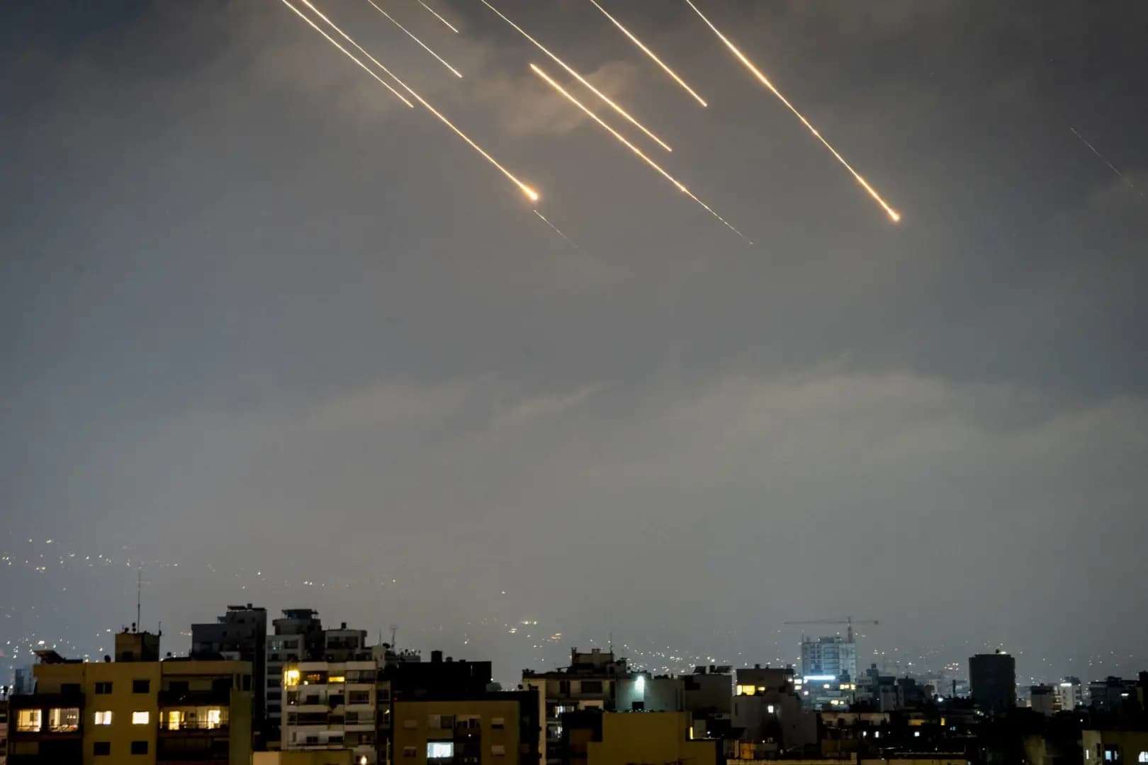 "وول ستريت جورنال": إسرائيل ستعتبر الحرب على إيران ناجحة حتى لو توقفت الآن