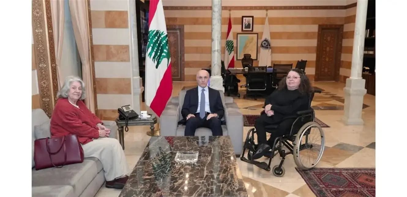 الحجار يبحث أوضاع ذوي الإعاقة في ظل أزمة النزوح