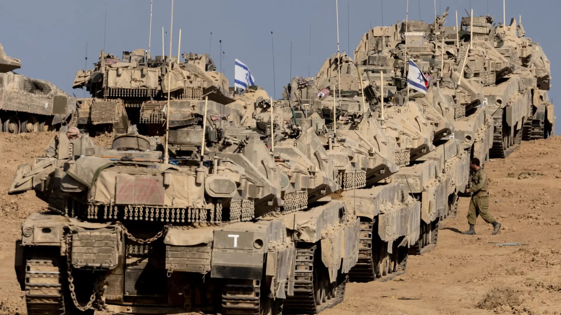 يديعوت أحرونوت: إسرائيل موجودة في الحرب لكنها لا تقودها