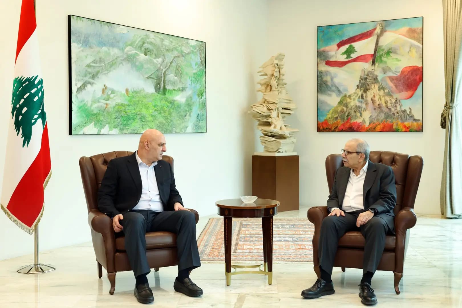 لقاء يجمع عون وسلام.. وهذا ما جرى بحثه