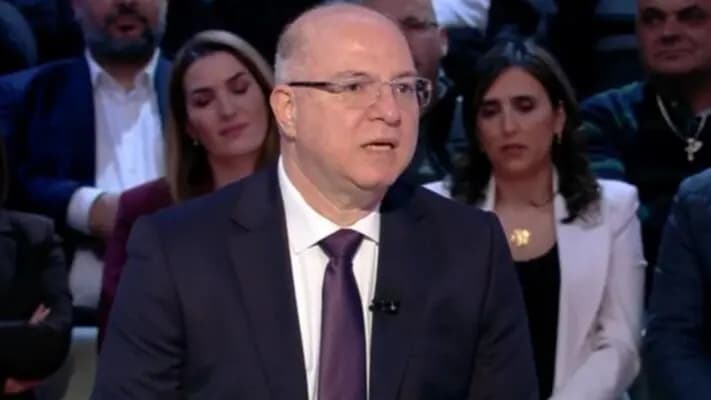 حيدر: من واجب الحكومة أن تكون إلى جانب المواطنين