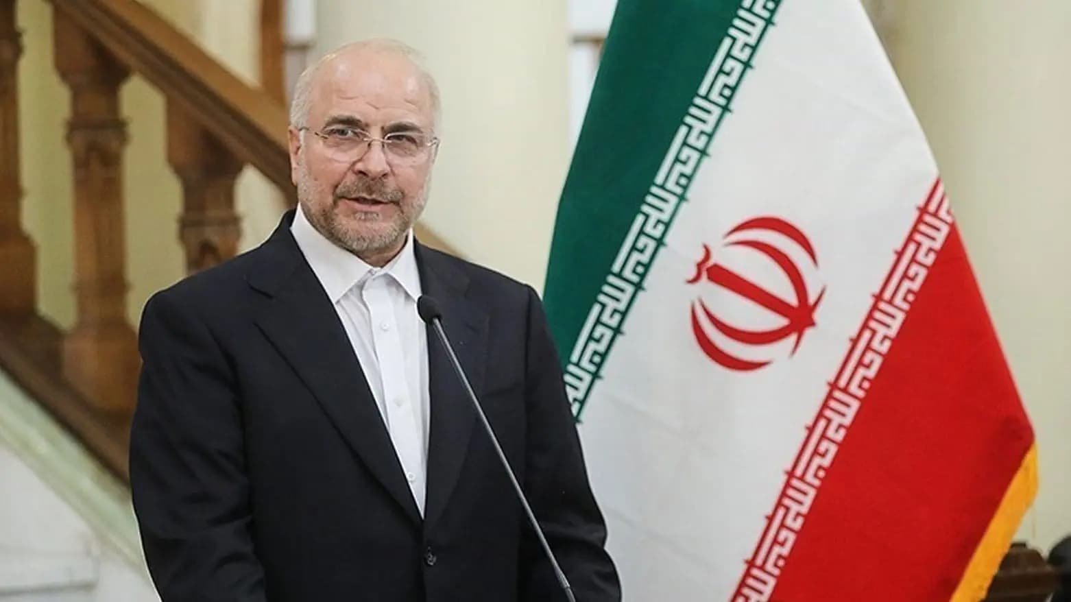 "المنطقة ستشتعل".. قاليباف: ترامب يجرّ أميركا إلى الجحيم