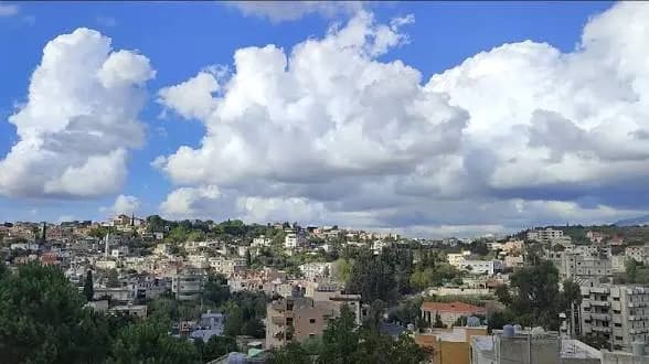 شـ.ـهيدتان وجرحى باستهداف منزل