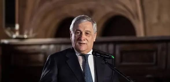 تيجاني من بعبدا: إيطاليا مستعدة لاستضافة مفاوضات السلام