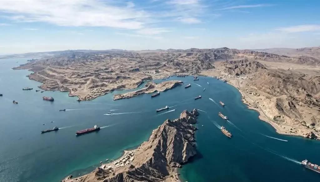 إيران تشدد قبضتها على مضيق هرمز!