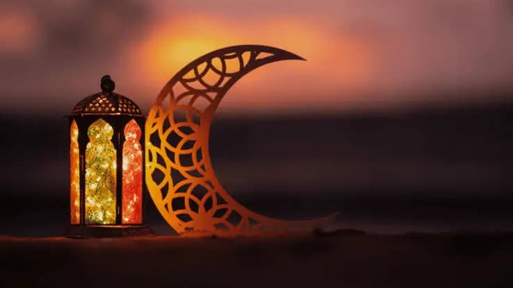 زكاةُ الفِطرِ: طُهرةٌ للصائم ورحمة للمحتاج...