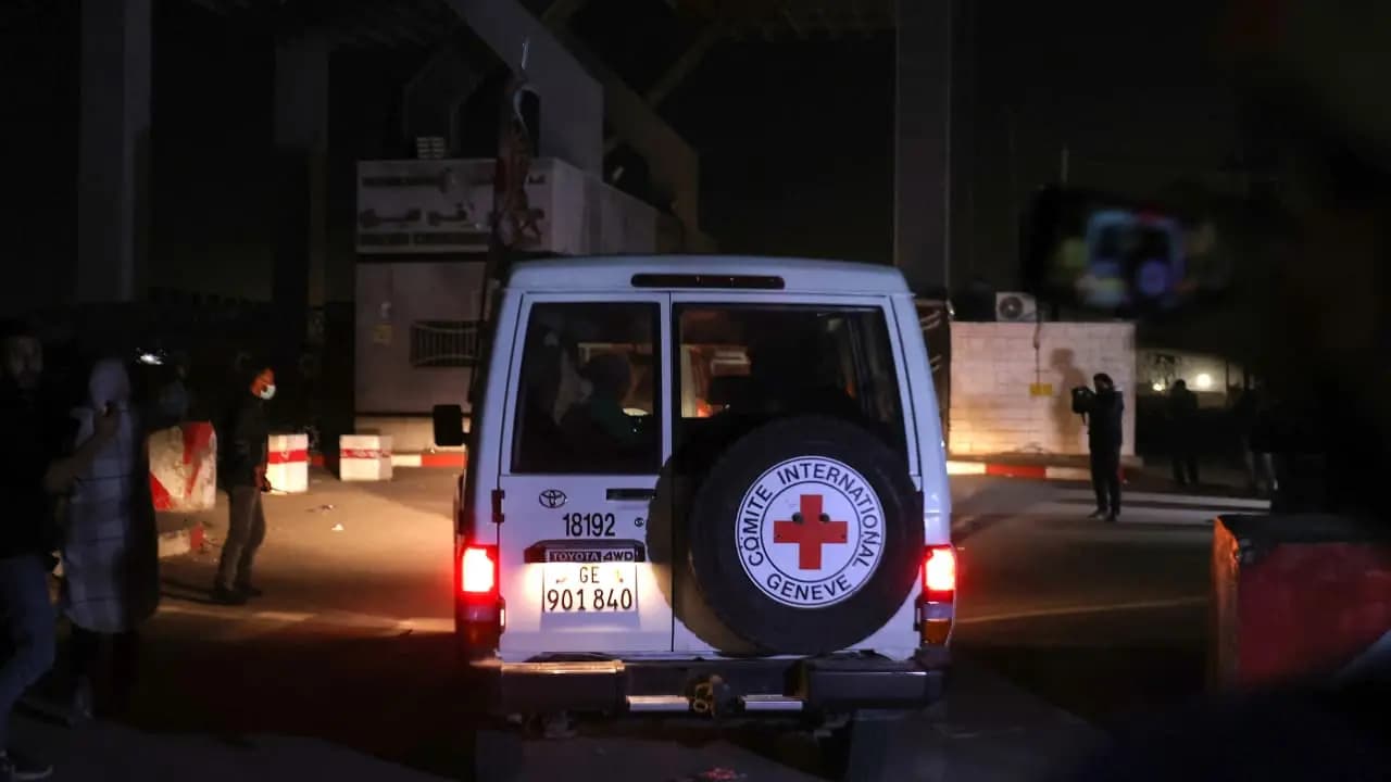 "معاريف": هذه هي شروط "حماس" لإطلاق سراح الأسرى