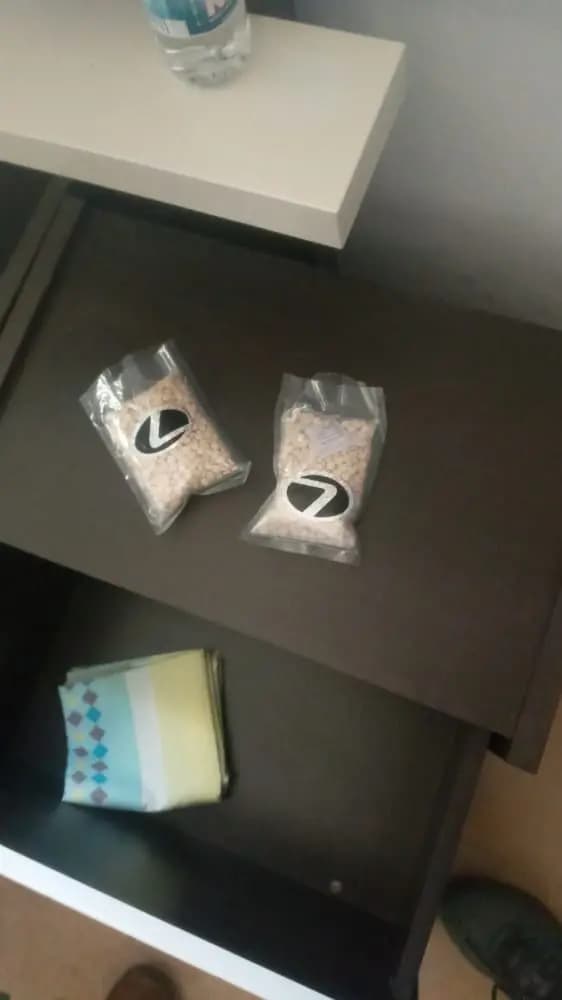 بالصور: مخابرات الجيش اللبناني في بعلبك تعثر على معمل مخدرات لأحد المطلوبين في بلدة ريحا