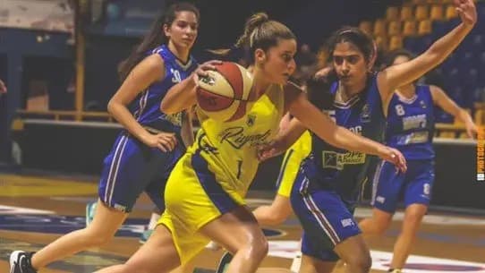 المباراة الأولى النهائية بين الرياضي وبيروت للسيدات تؤجل .. والسبب كورونا